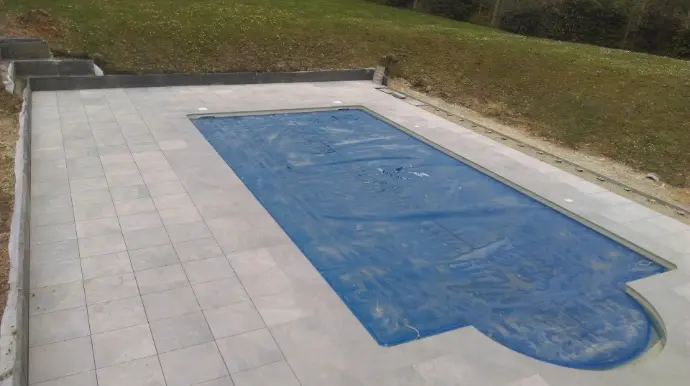 Piscine après rénovation